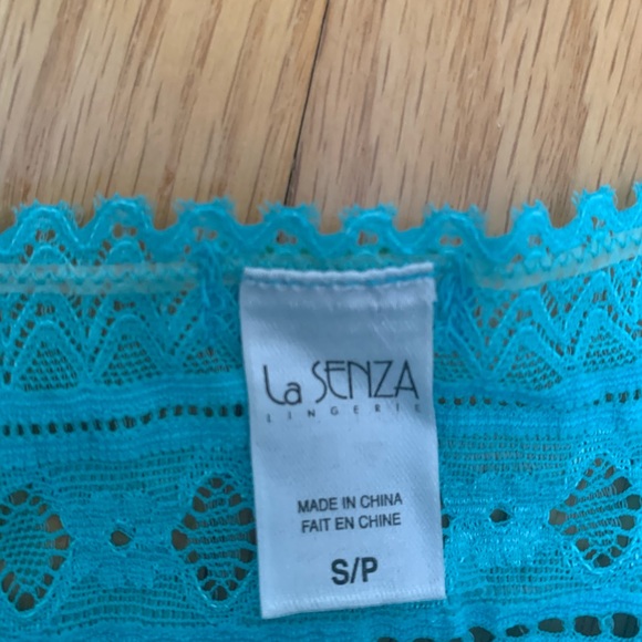 Intimate wear - Picture 5 of 10